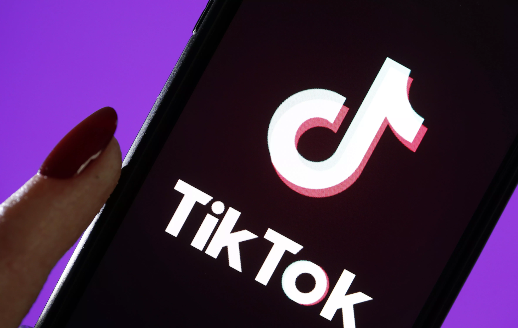 TikTok Tries Referral Rewards To Drive Downloads