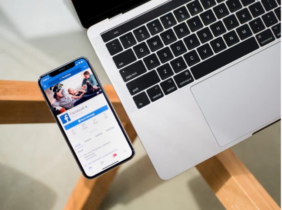 The Complete Guide to Using Facebook Stories for Business