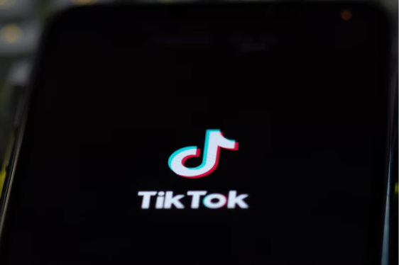 The TikTok Algorithm Explained: What it Is and How it Works