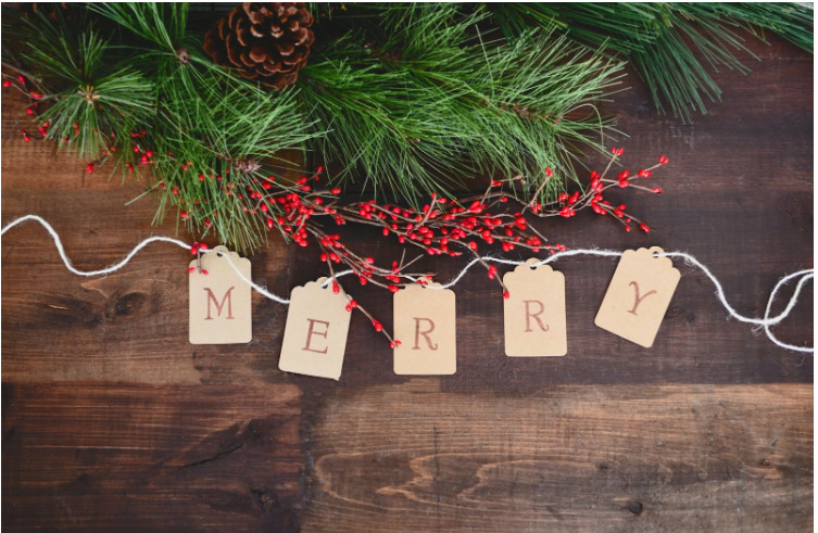 Christmas Hashtags To Elevate Your Social Media Campaigns
