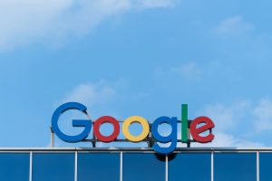social updates: Google faces lawsuit